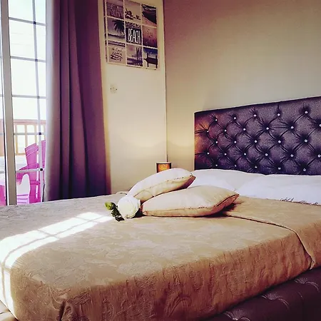 Lake View Akrotiri Апартаменты *