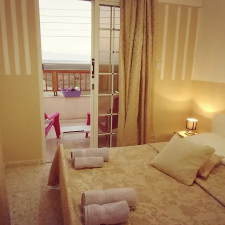 Apartment Lake View Akrotiri