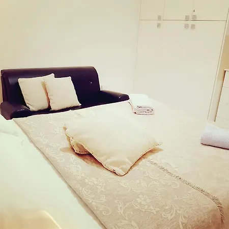 Lake View Akrotiri Apartment Limassol