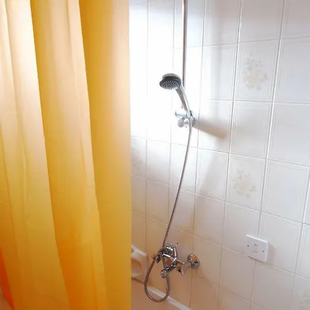 Lake View Akrotiri Apartment *